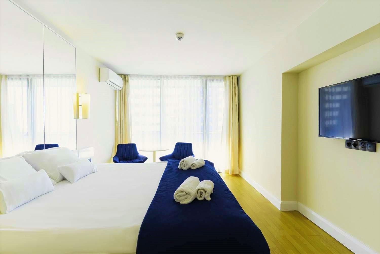 Black Sea Apartment In Orbi City Batumi Bagian luar foto