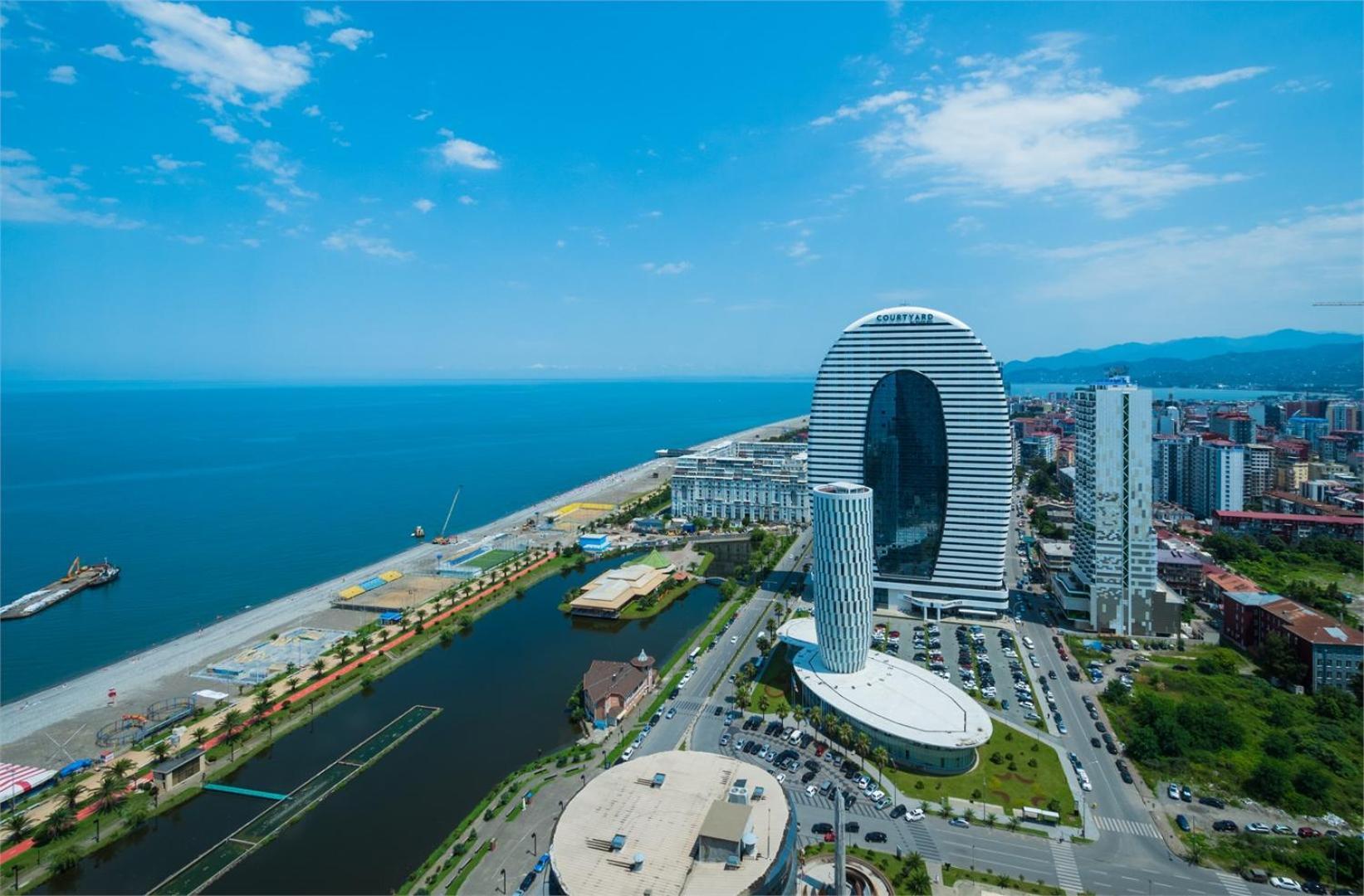 Black Sea Apartment In Orbi City Batumi Bagian luar foto