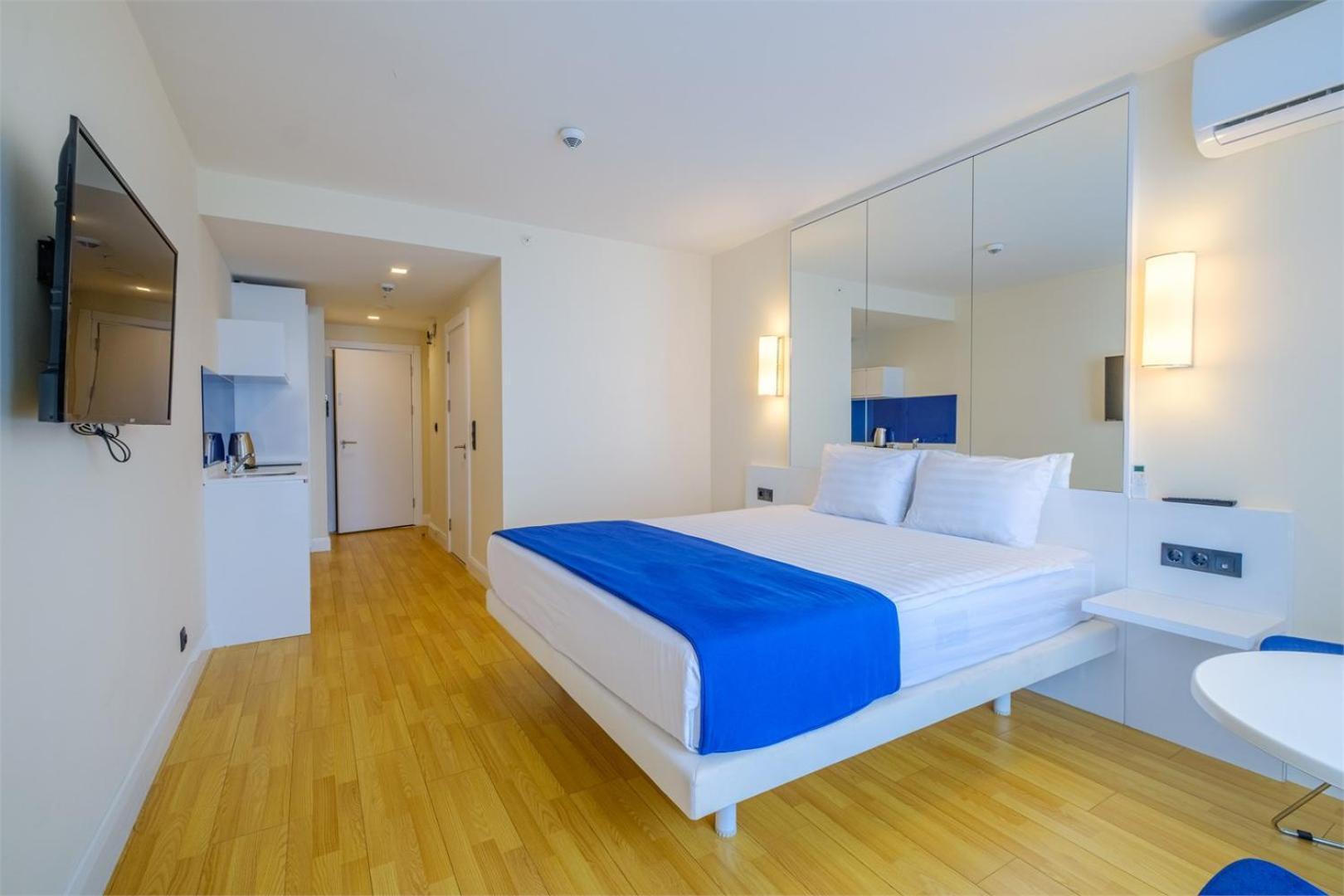 Black Sea Apartment In Orbi City Batumi Bagian luar foto